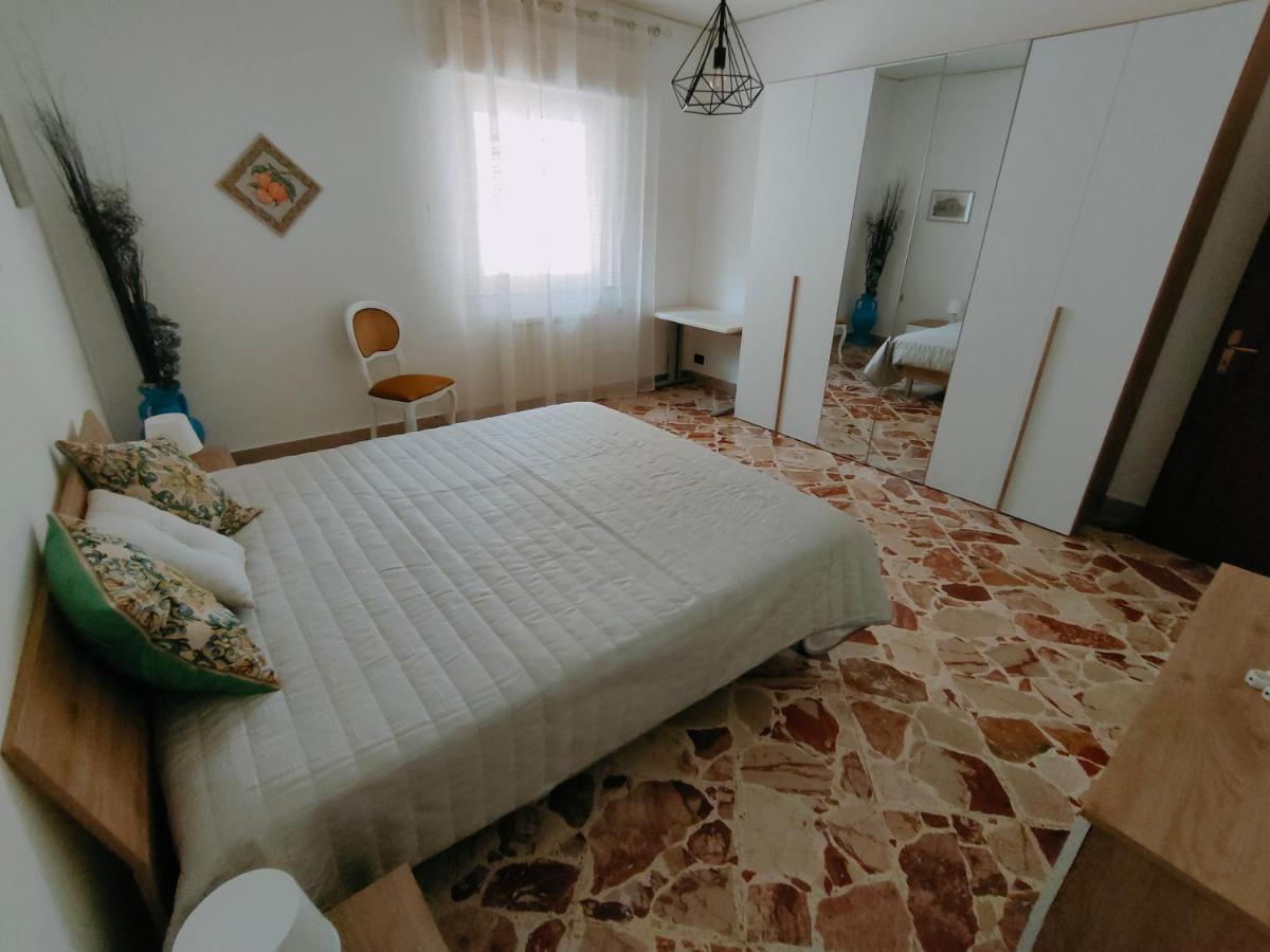 Casa Vacanza La Sicula Palermo Luaran gambar