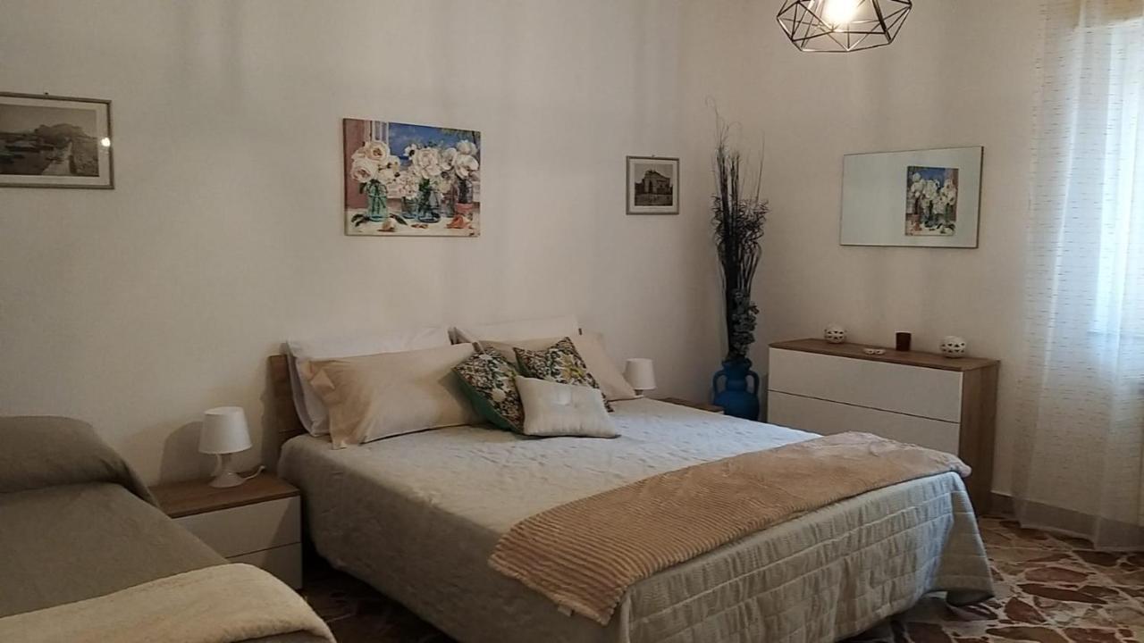 Casa Vacanza La Sicula Palermo Luaran gambar